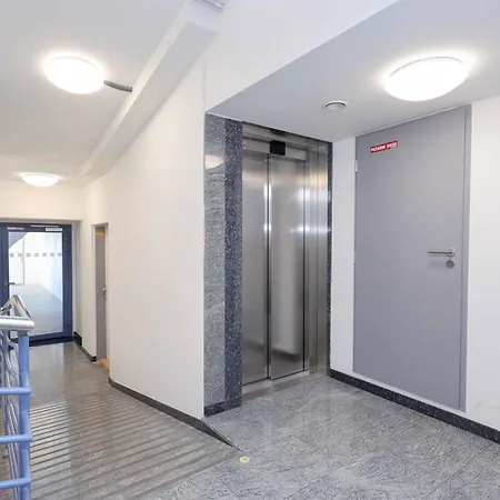 Peaceful Oldtown Free Parking 2-bedroom 公寓