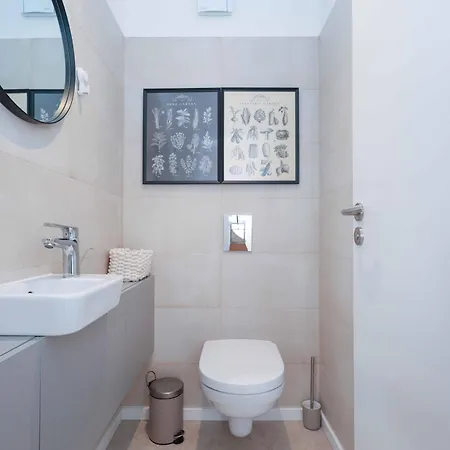 Peaceful Oldtown Free Parking 2-bedroom Апартаменты