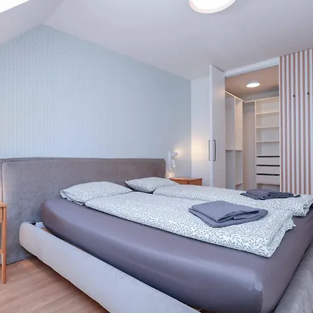 公寓 Peaceful Oldtown Free Parking 2-bedroom 布拉迪斯拉发