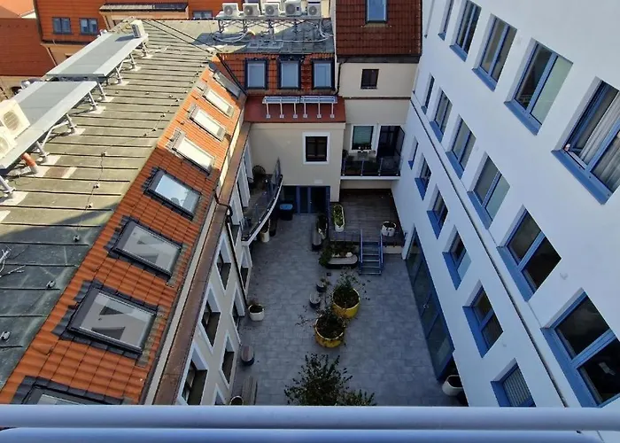 Peaceful Oldtown Free Parking 2-bedroom Bratysława
