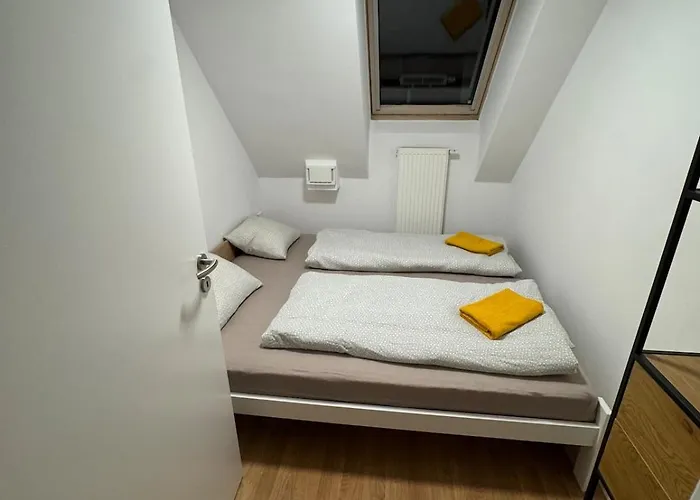 Apartament Peaceful Oldtown Free Parking 2-bedroom Bratysława