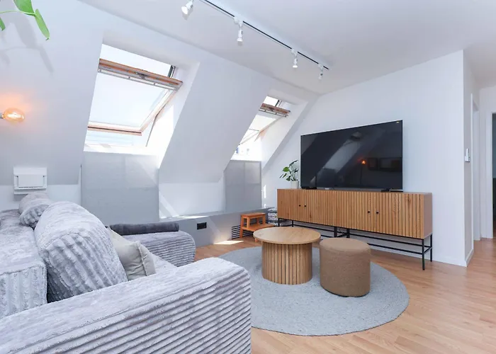 Peaceful Oldtown Free Parking 2-bedroom