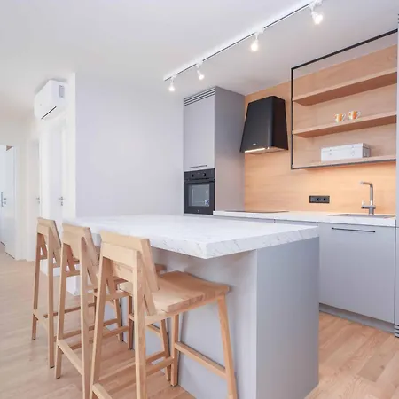 Peaceful Oldtown Free Parking 2-bedroom Apartamento