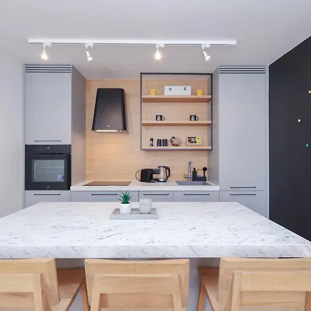 Peaceful Oldtown Free Parking 2-bedroom